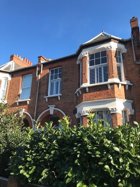 Flat Copleston Road in Greater London
