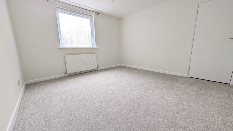 Flat Dorchester Gardens in Worthing