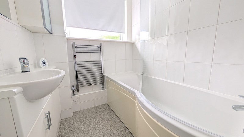 Flat Dorchester Gardens in Worthing