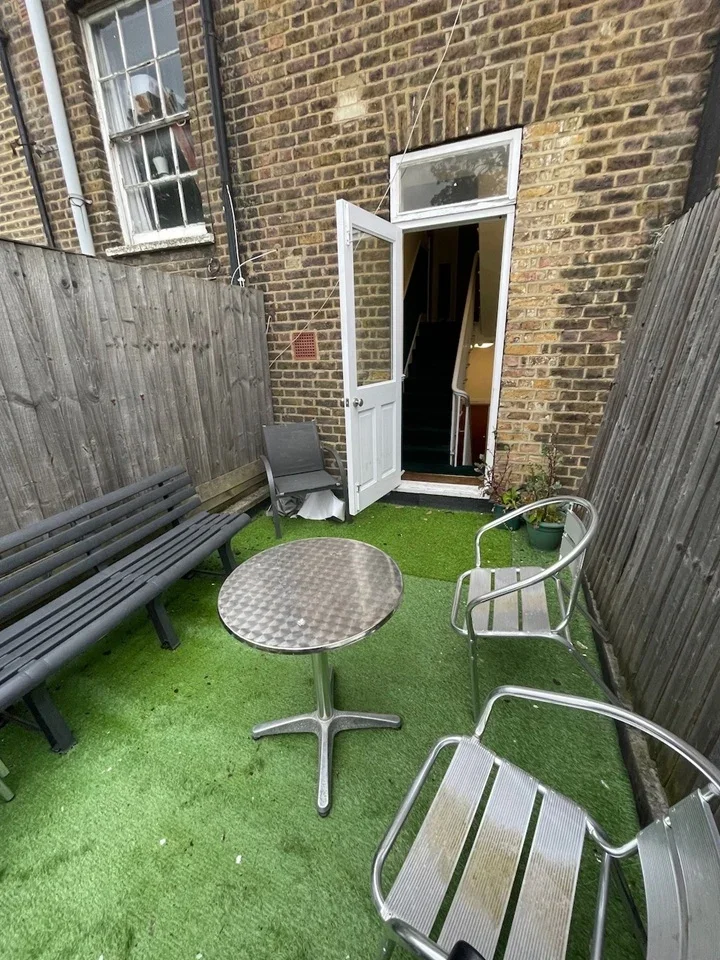 Flat Harrington Square in Greater London