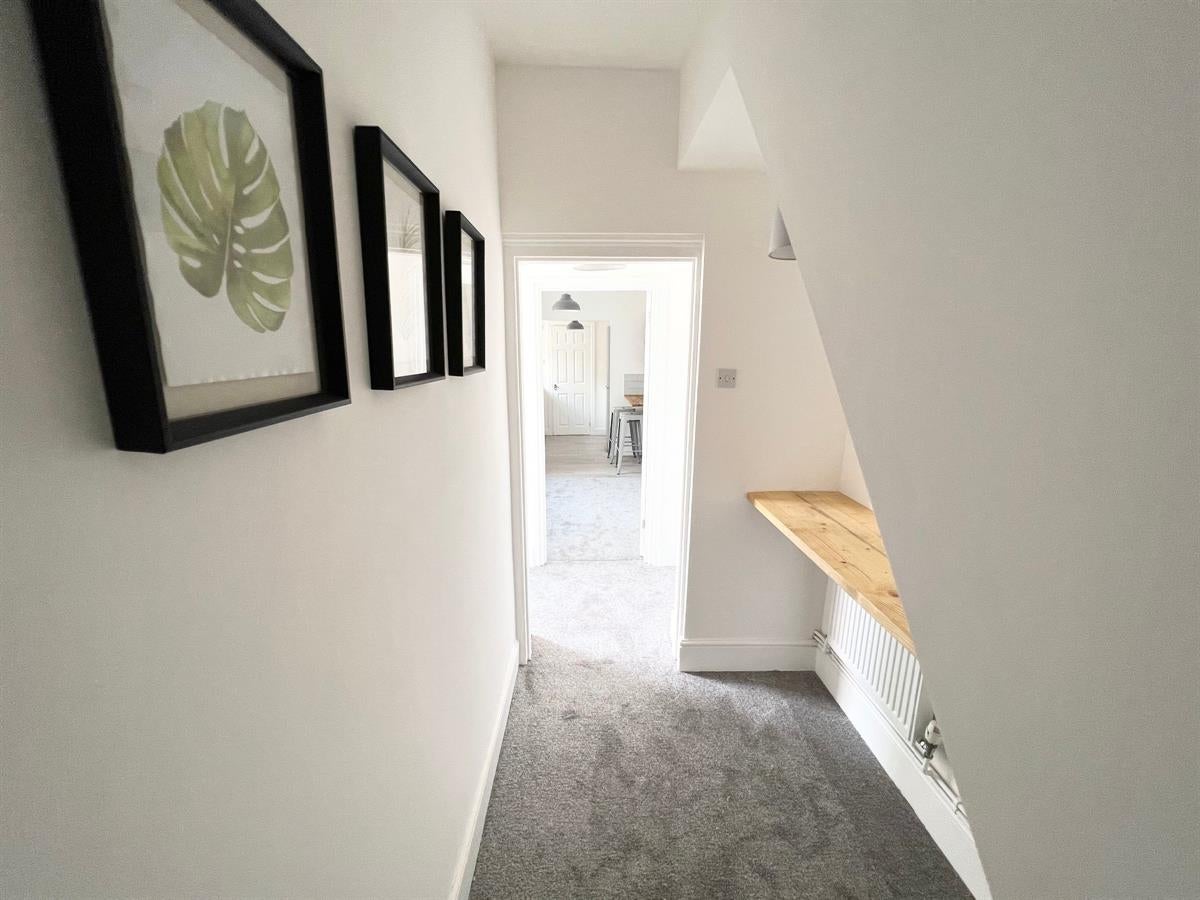 Flat Prebend Street in Bedford