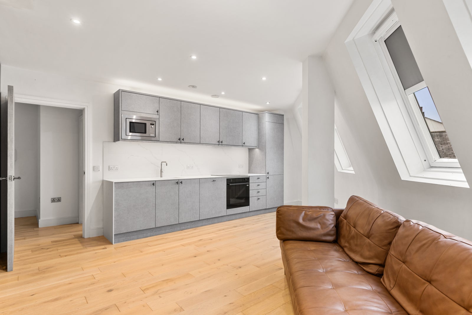 Flat Yew Tree Court in Dacorum
