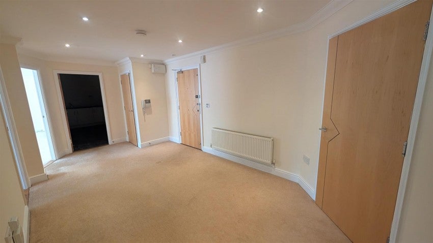 Flat Windsor Street in Royal Leamington Spa