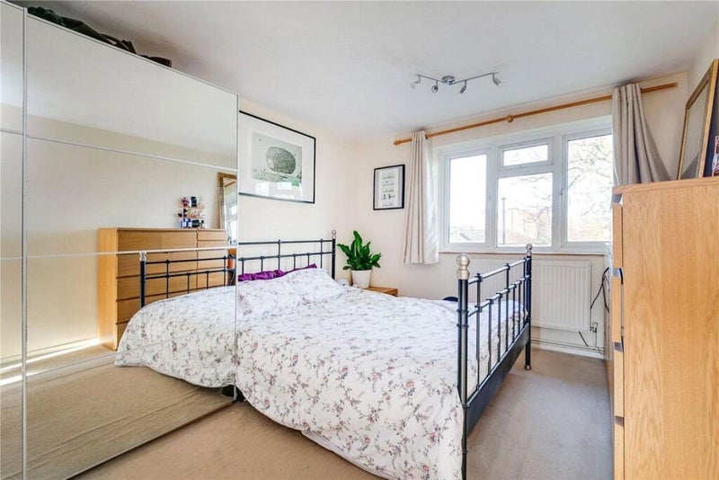 Room Roupell Road in Greater London
