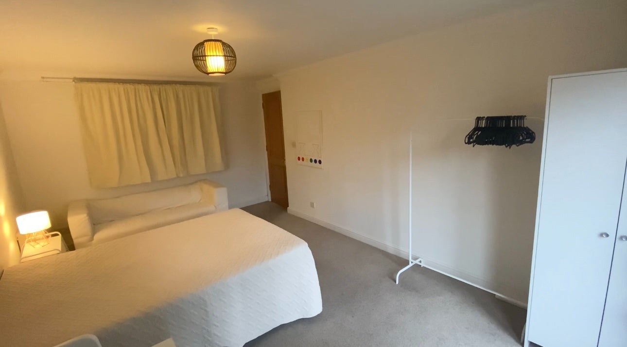 Room Regency Street in City of Westminster