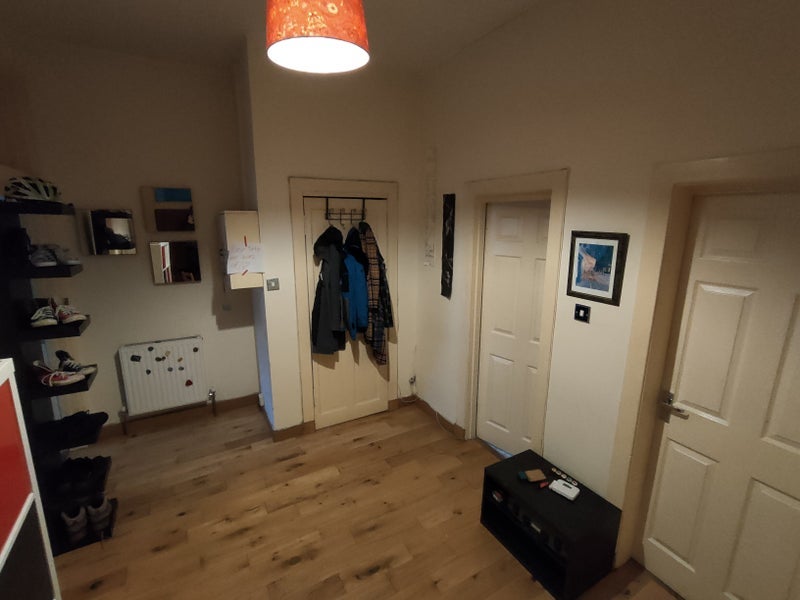 Room Willowbank Crescent in Glasgow