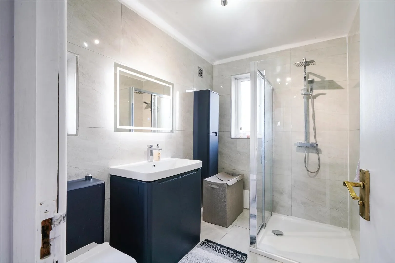 House Tintern Way in Greater London