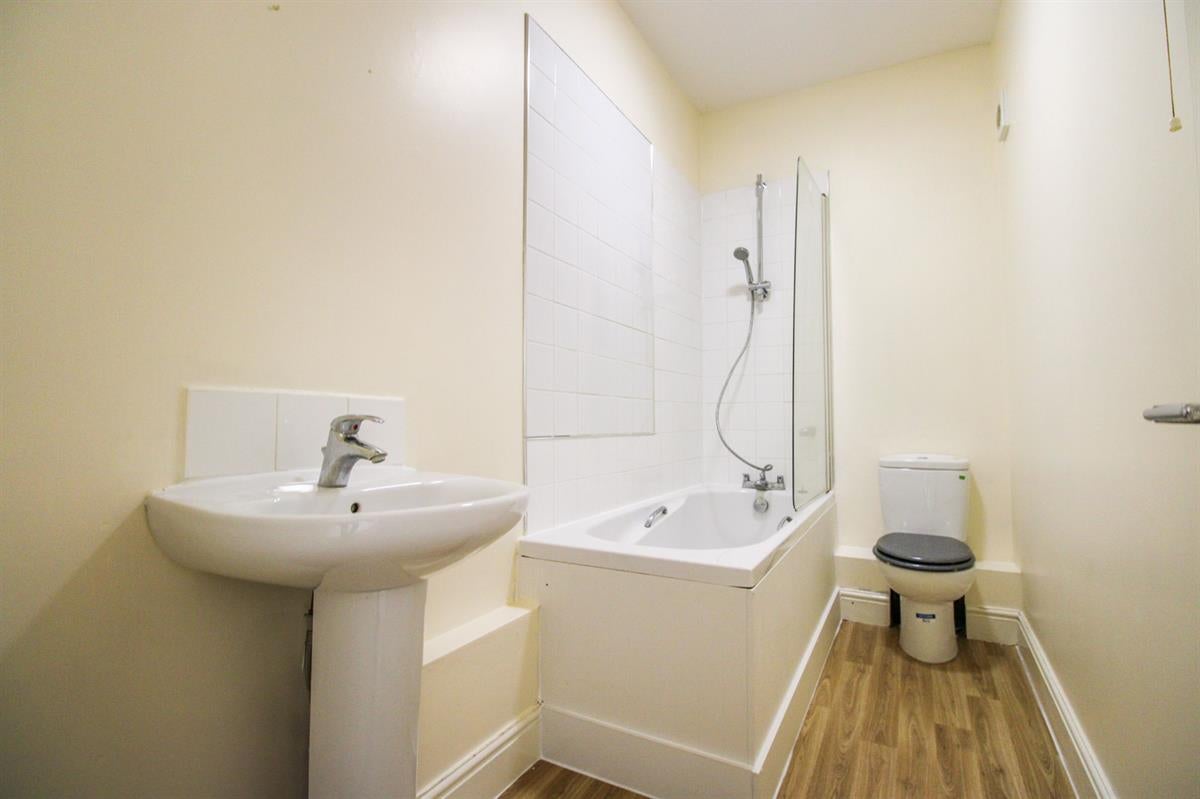 Flat Bedford Road in Kempston