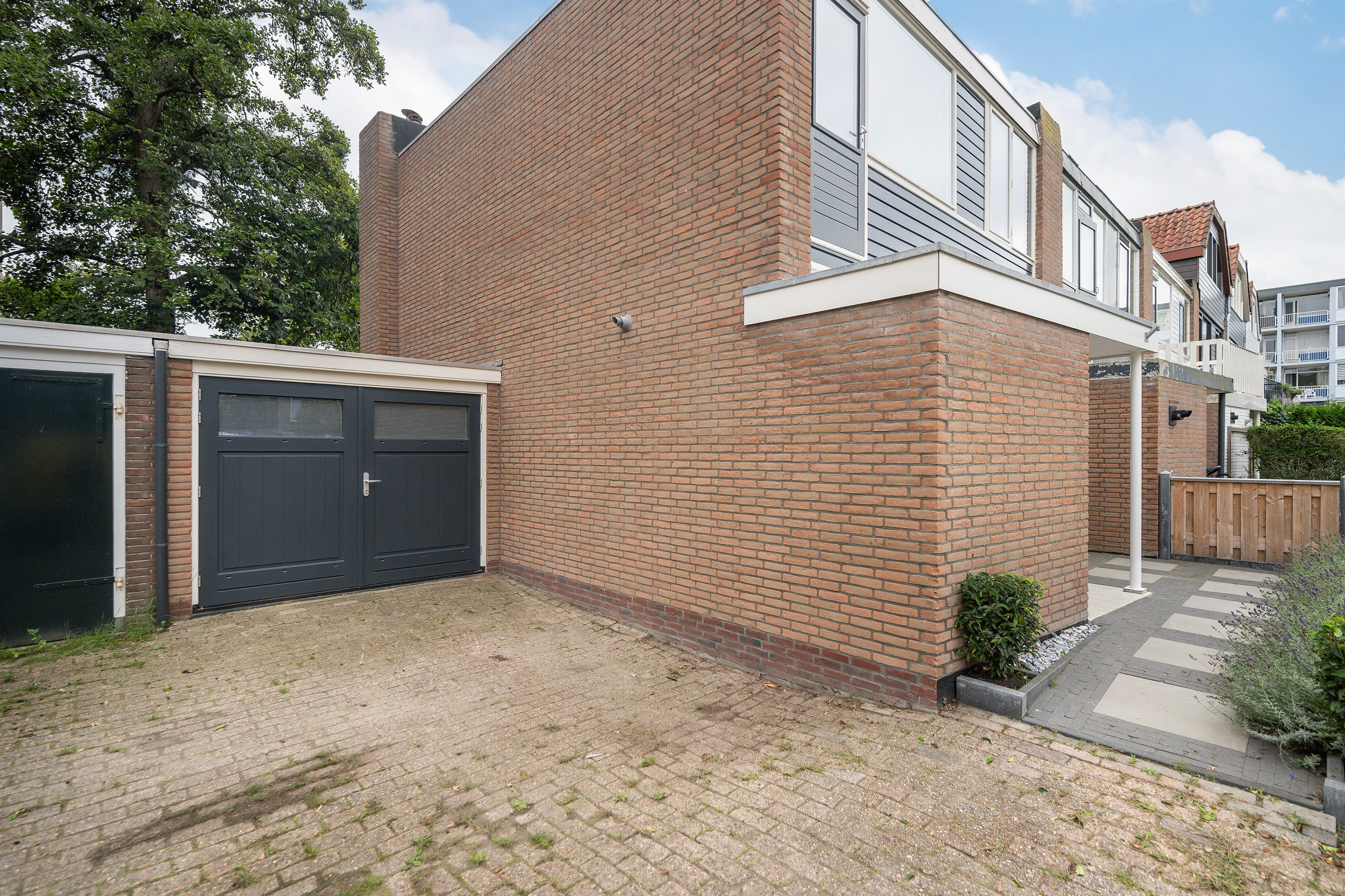 Tussenwoning te koop: Ripperdastraat 14, Vlaardingen