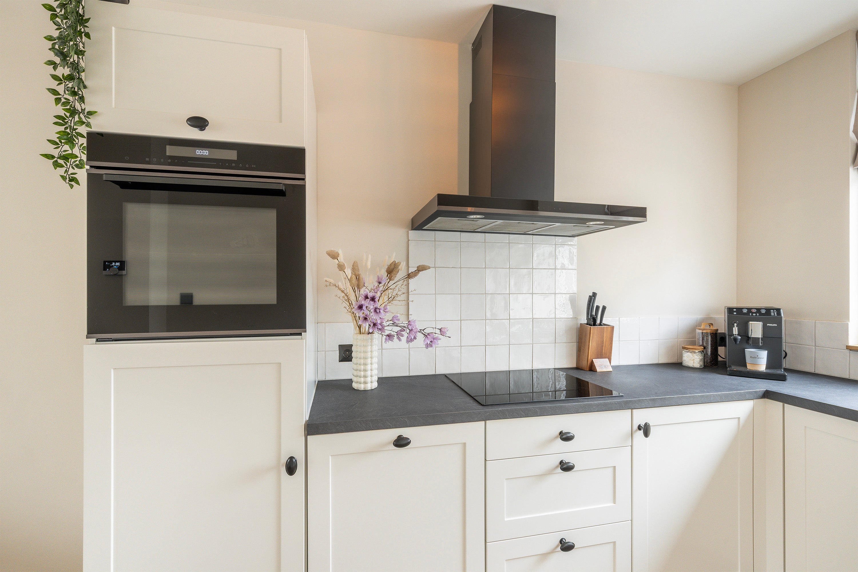 Tussenwoning te koop: Ripperdastraat 14, Vlaardingen