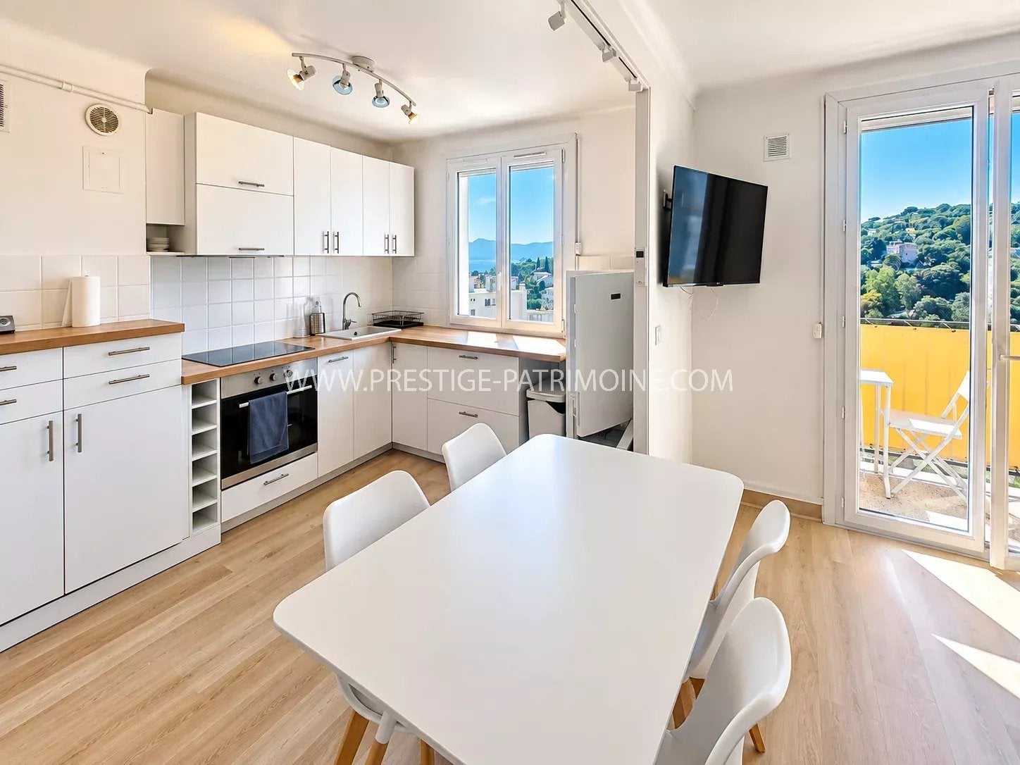 Flat Avenue de Grasse in Cannes