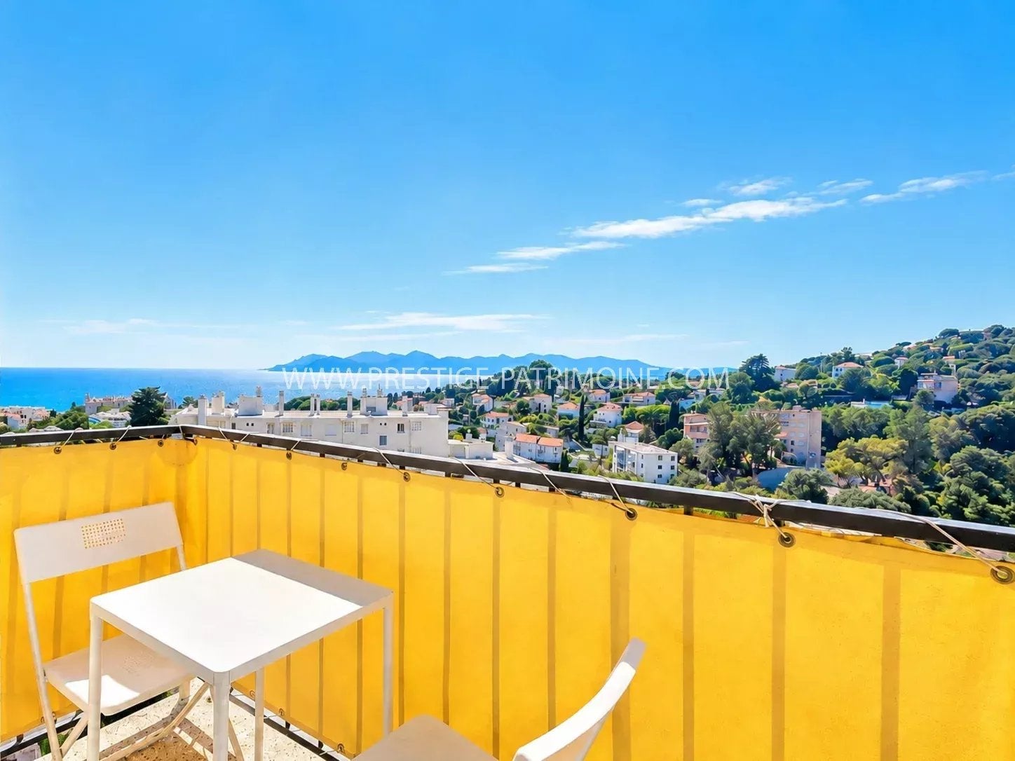 Flat Avenue de Grasse in Cannes