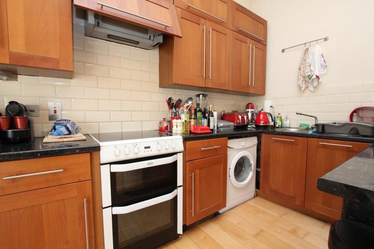 Flat Cotham Brow in Bristol