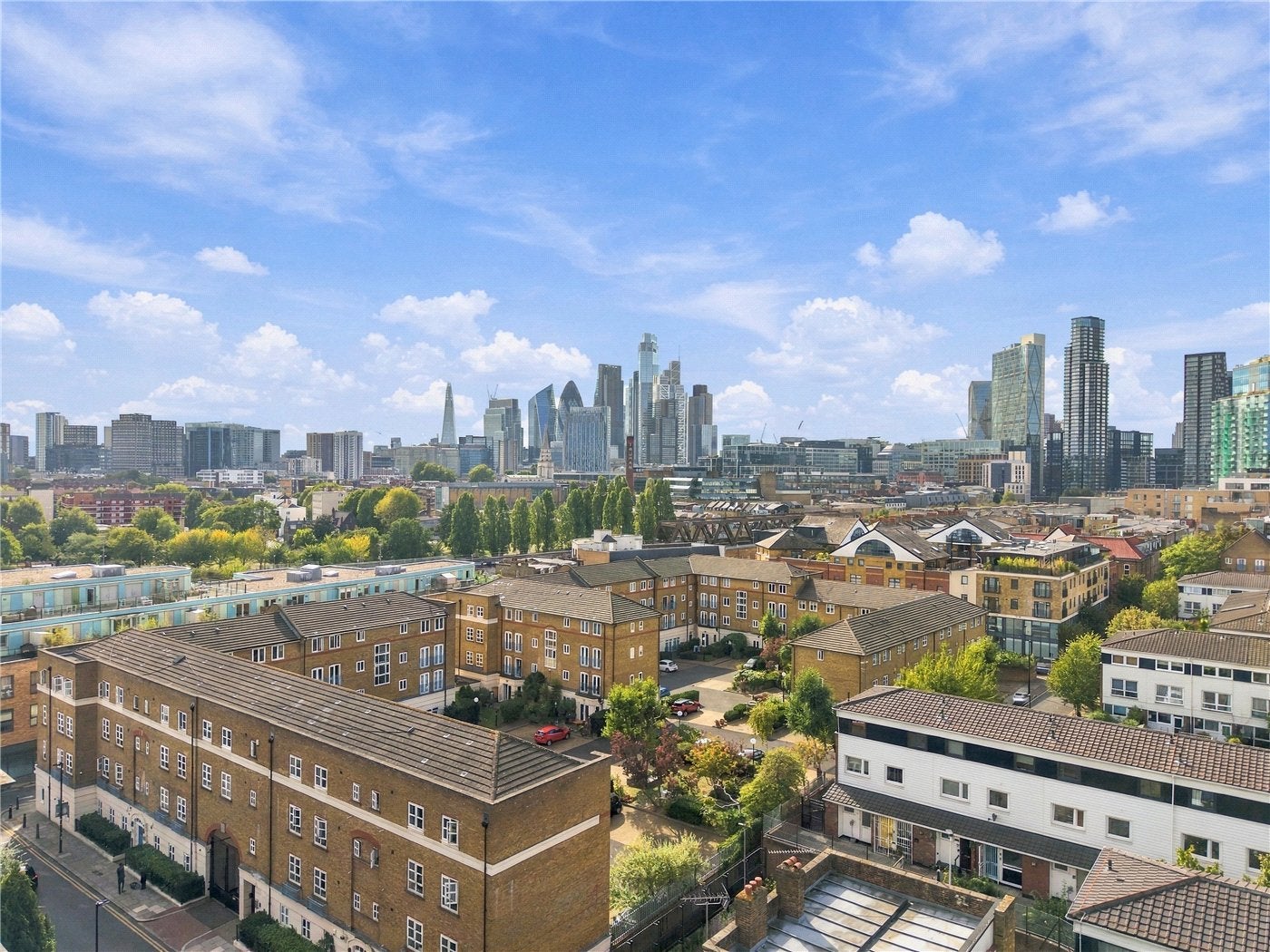 Flat Saint Matthew's Row in Greater London