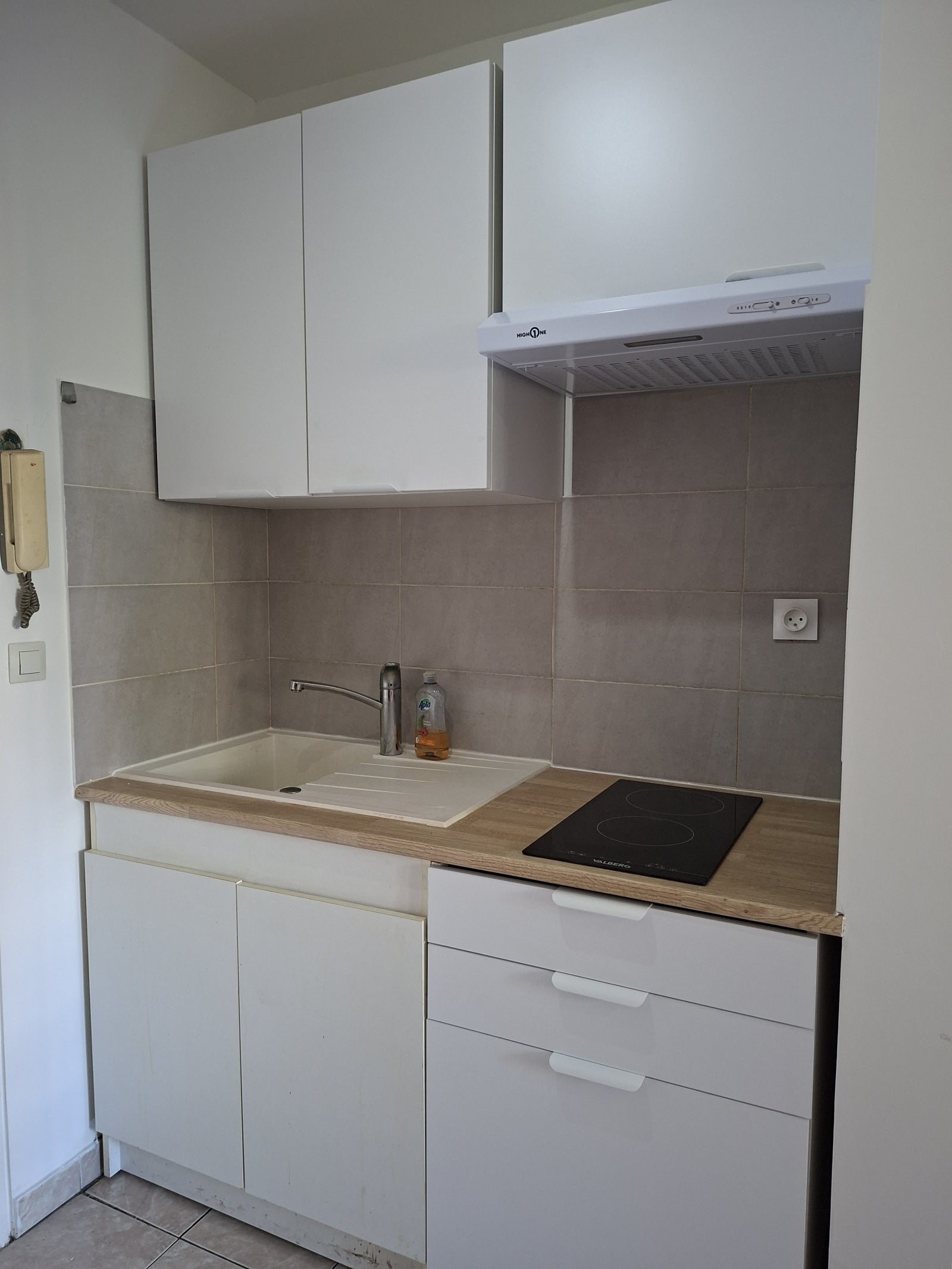 Appartement Avenue Borriglione à Contes