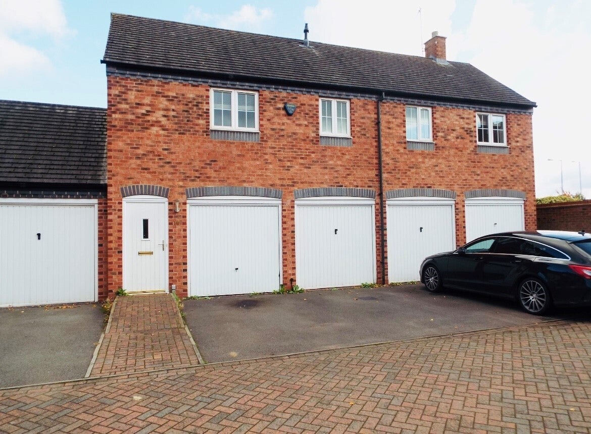House Alamein Way in Lichfield