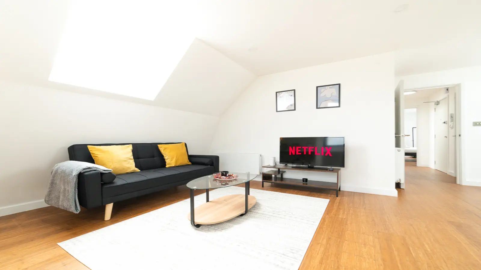 Flat Connor Close in Greater London