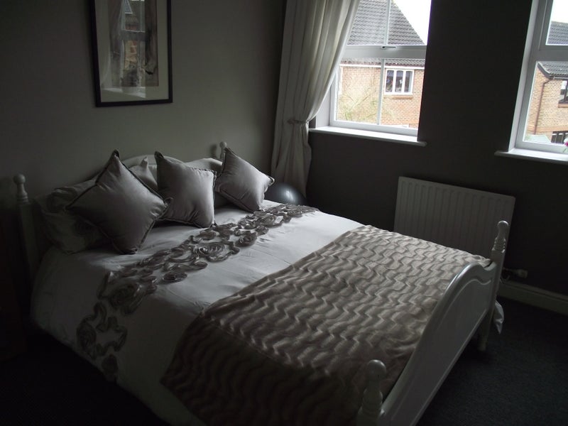 Room Primrose Close in East Hertfordshire