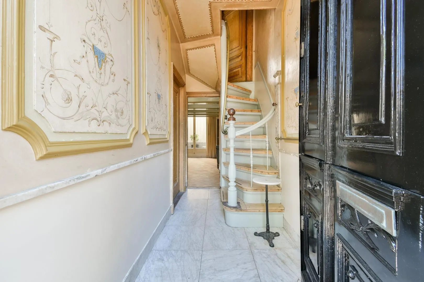 Tussenwoning te koop: Singel 145, Amsterdam