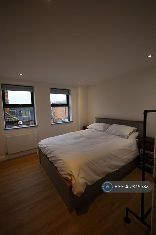 Flat Wood Street in Swindon