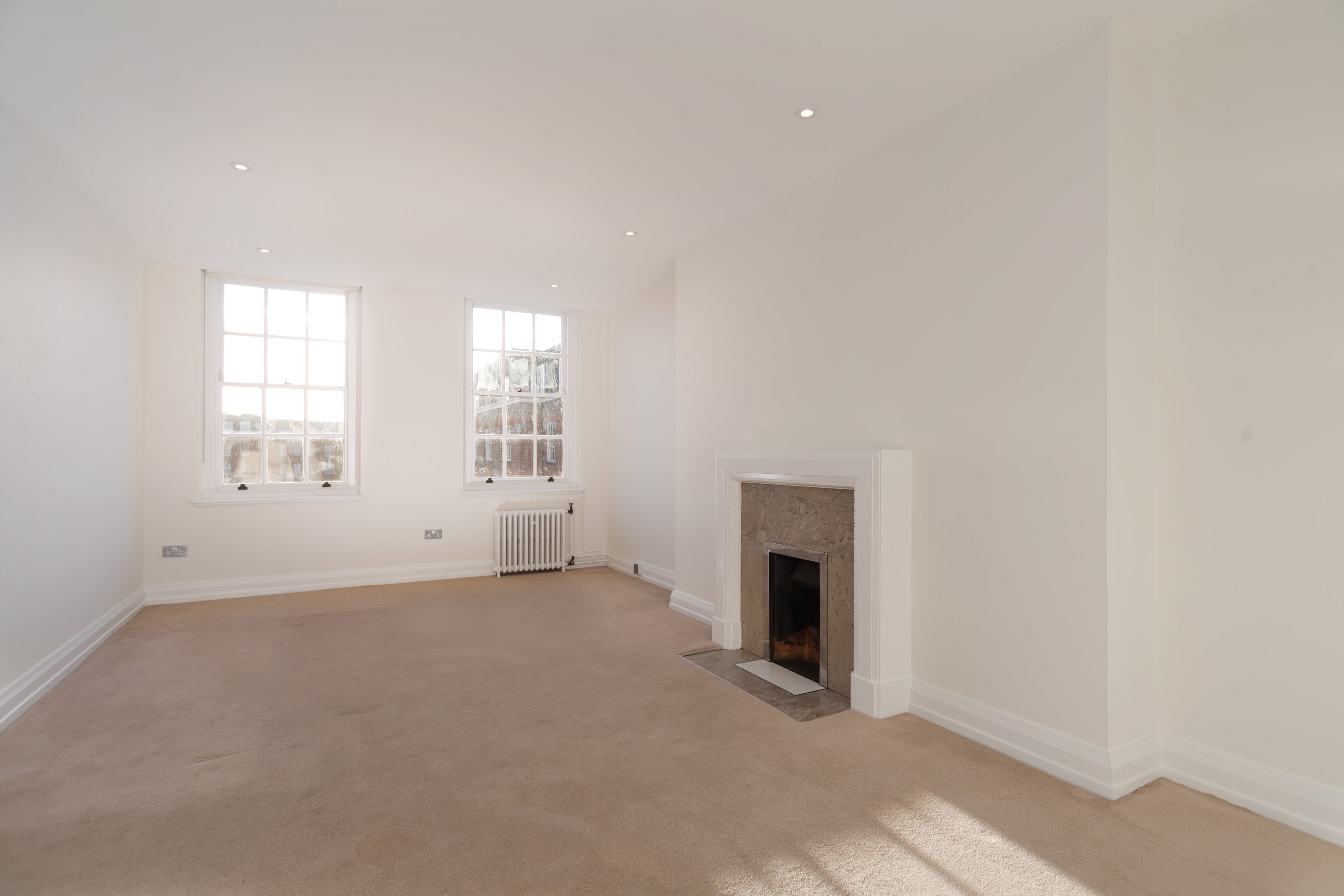 Flat Queen's Terrace in City of Westminster