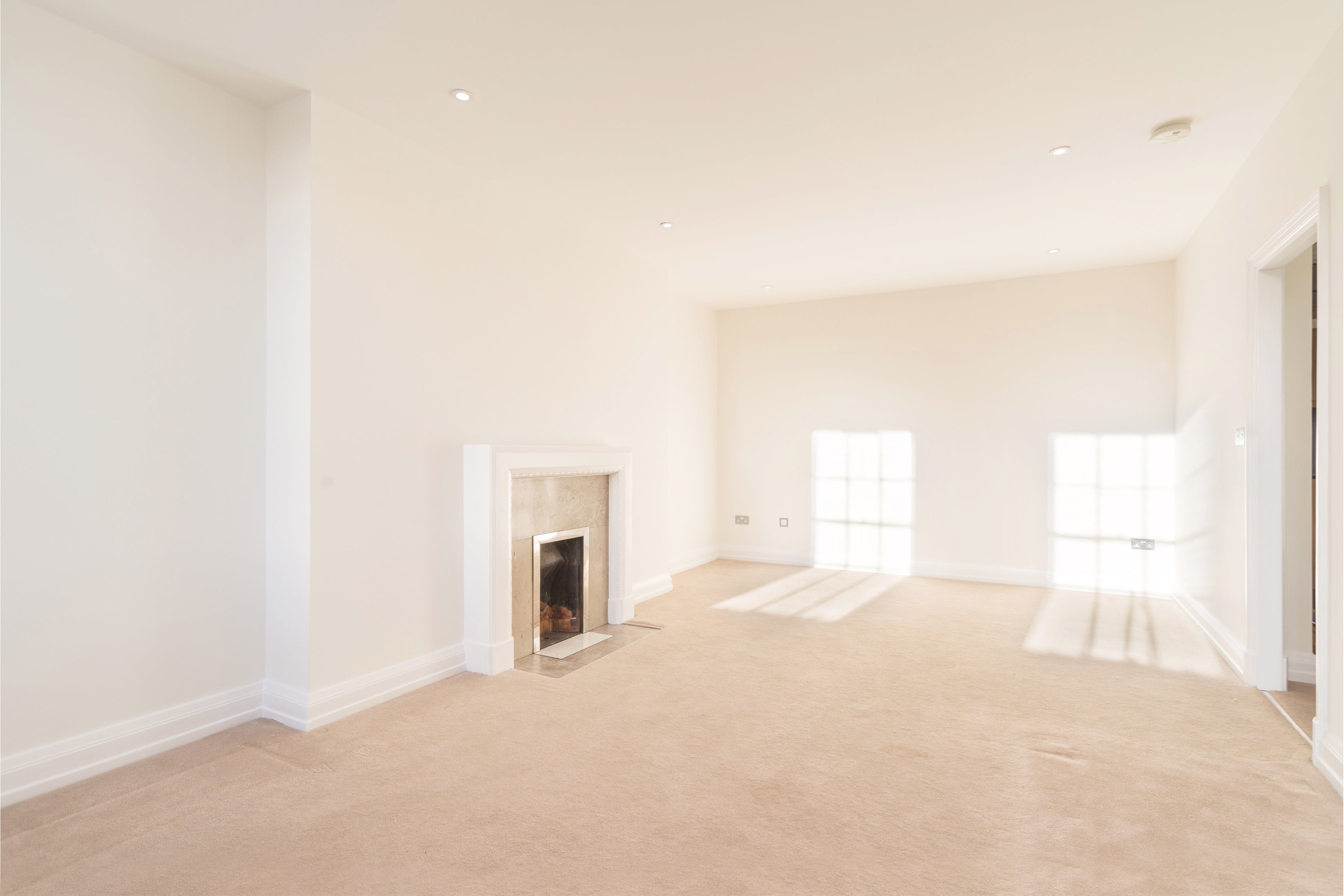 Flat Queen's Terrace in City of Westminster