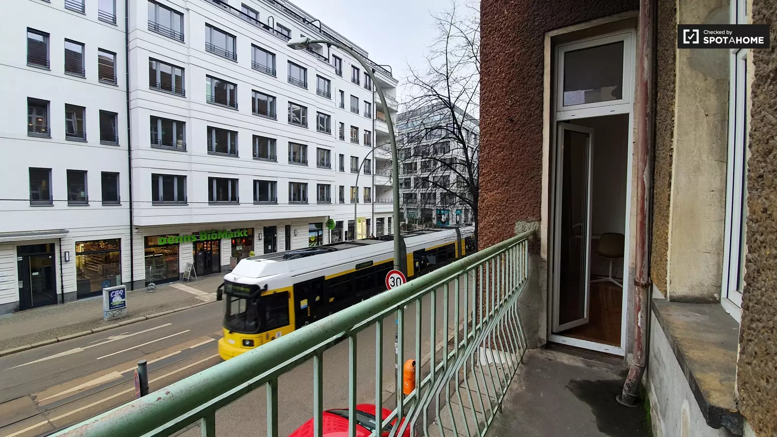 Wohnung Schönfließer Straße in Berlin