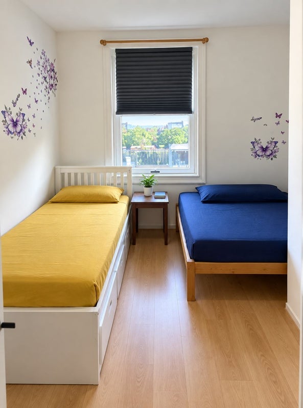 Room Croydon Road in Caterham