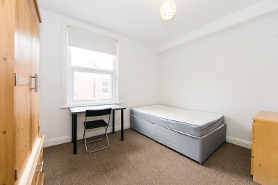 House Welton Grove in Leeds