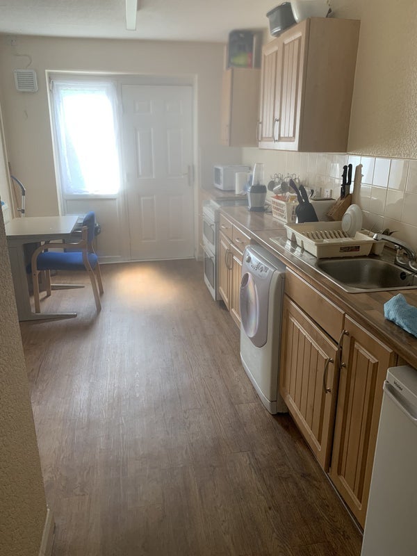 Room Lingmoor Walk in Manchester