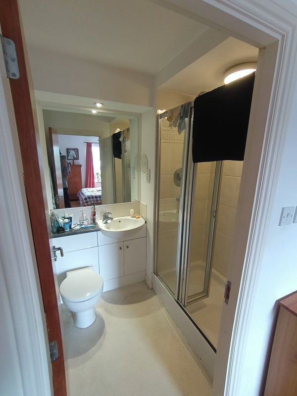 Room Gilmerton Road in City of Edinburgh