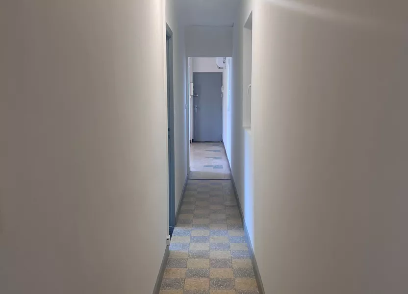 Appartement Chemin des Colonnes à Riez