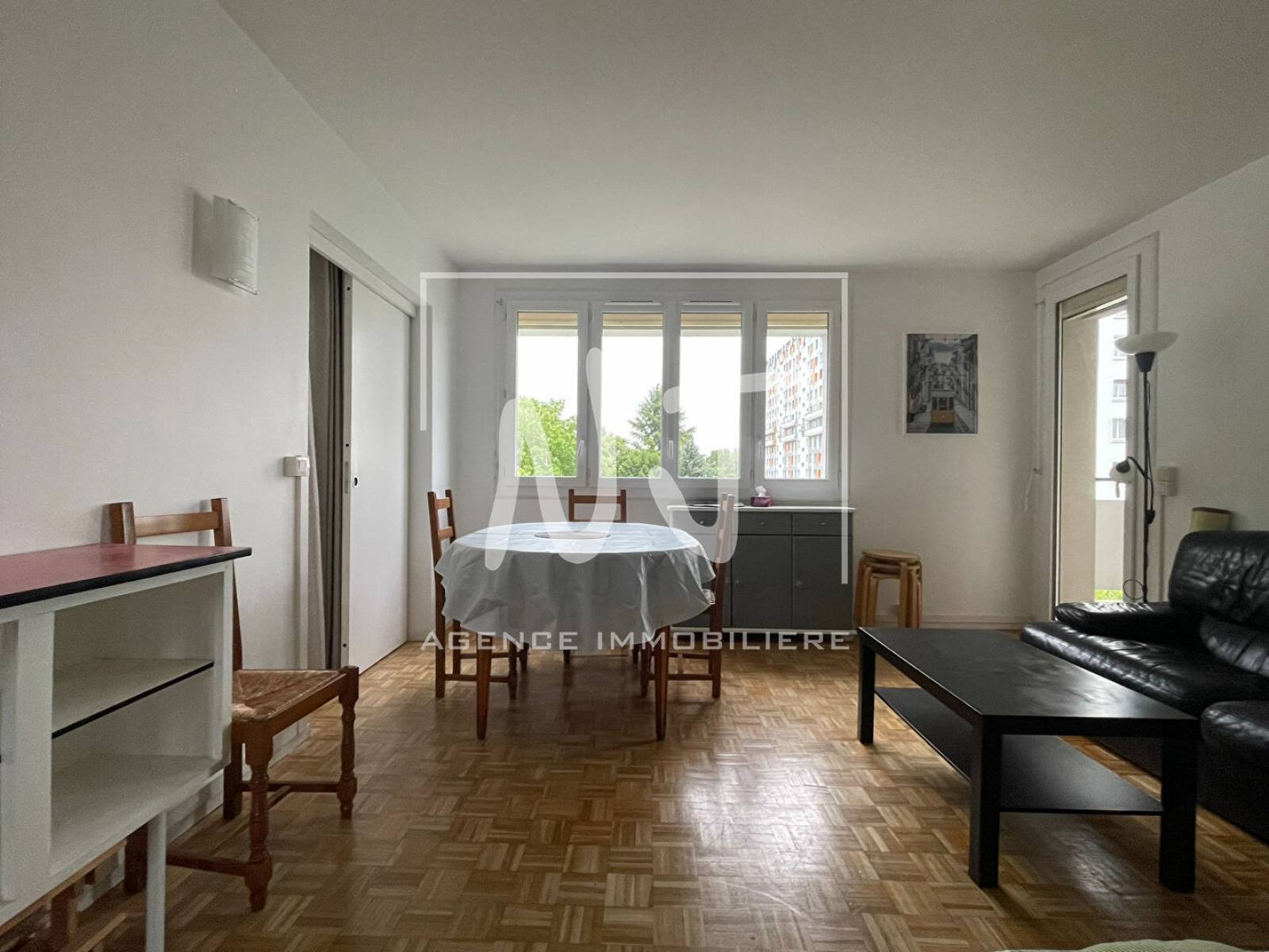 Flat Échangeur de Belle-Beille in Angers