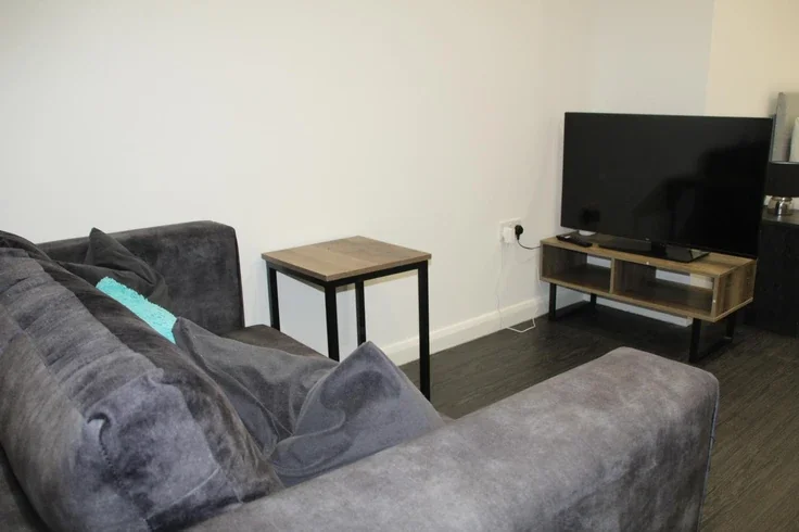 Flat Peckover Street in Bradford