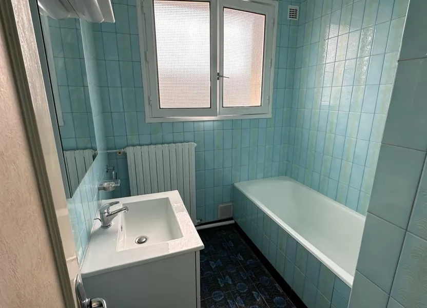 Flat Rue Pierrot in Drancy
