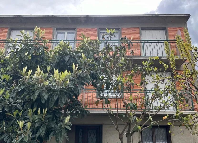 Flat Rue Pierrot in Drancy