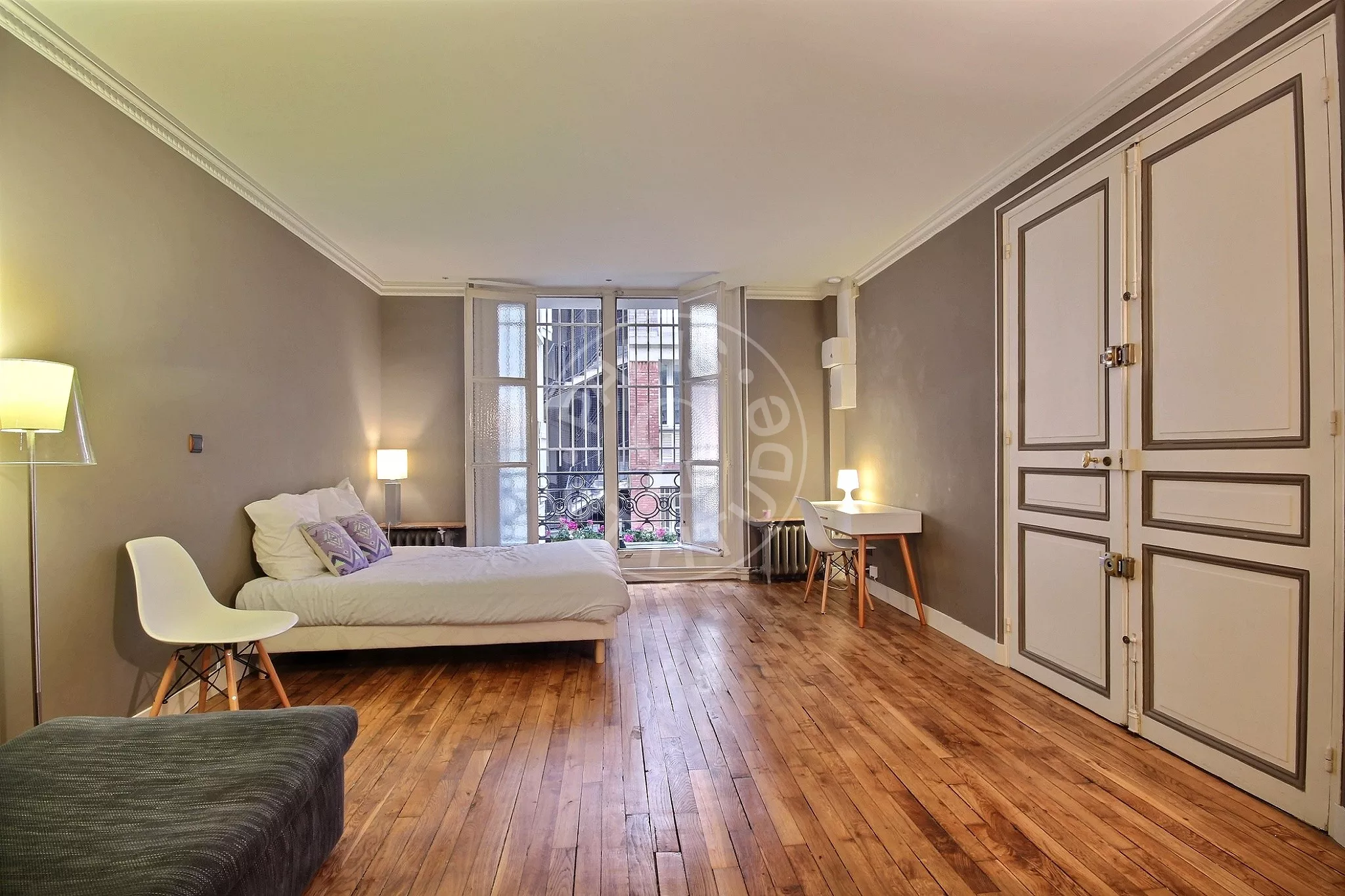 Flat Rue des Marronniers in Paris