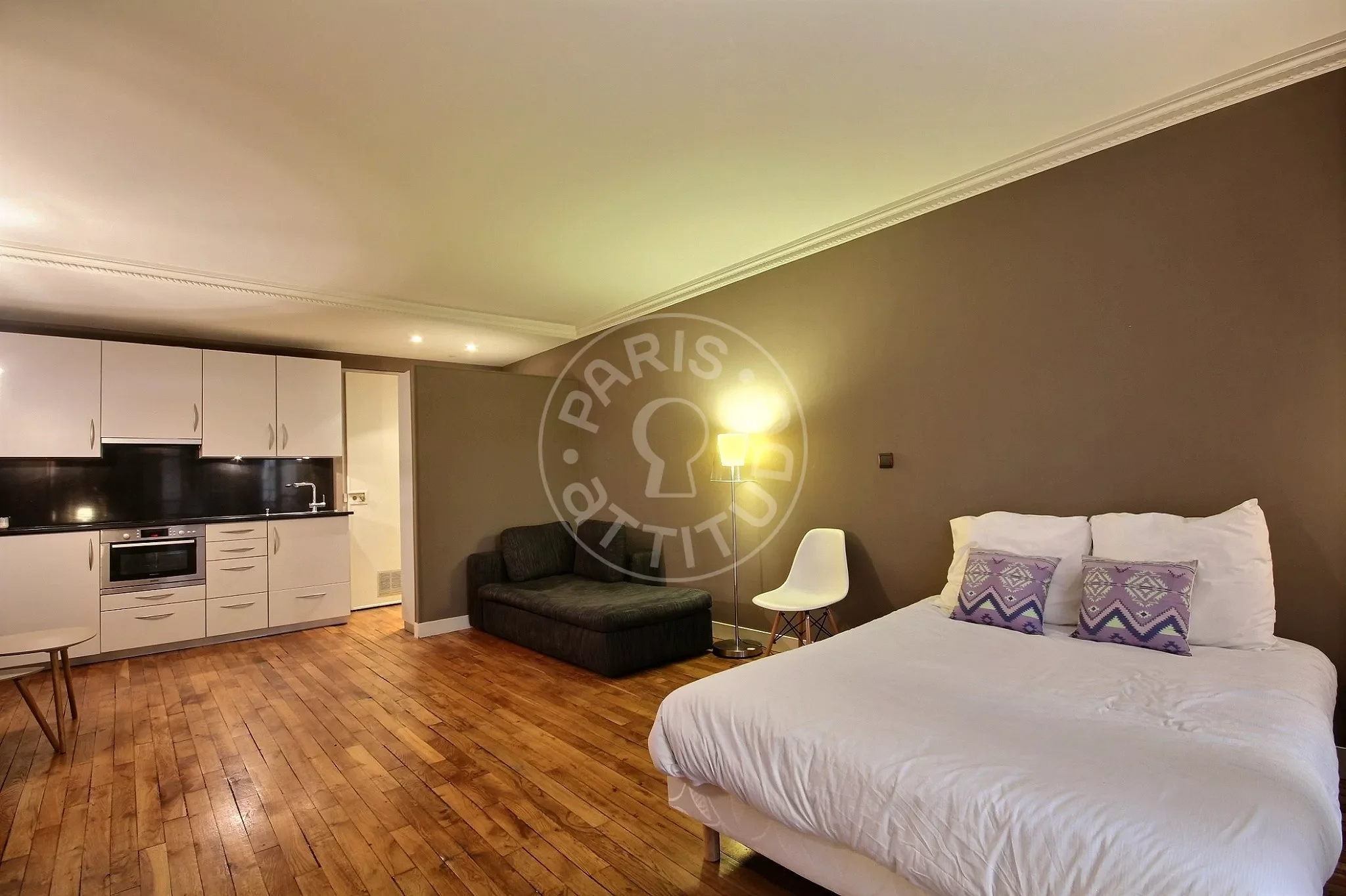 Flat Rue des Marronniers in Paris