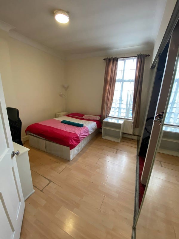 Flat Hallam Street in City of Westminster