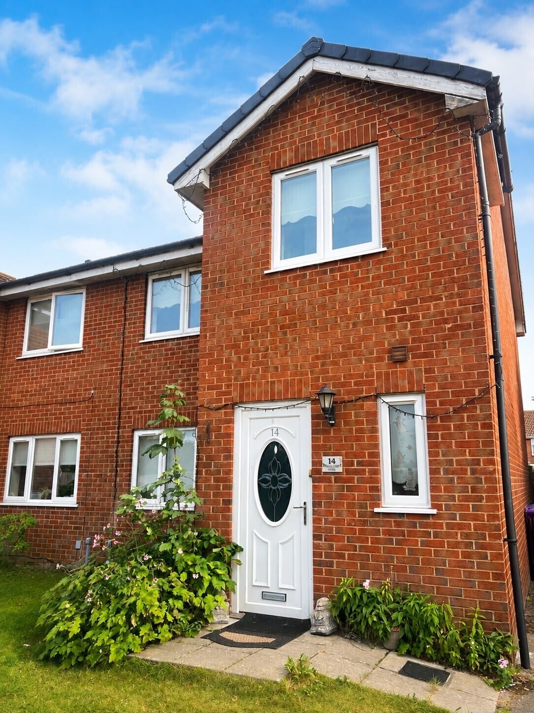 Flat Kelvington Close in Liverpool