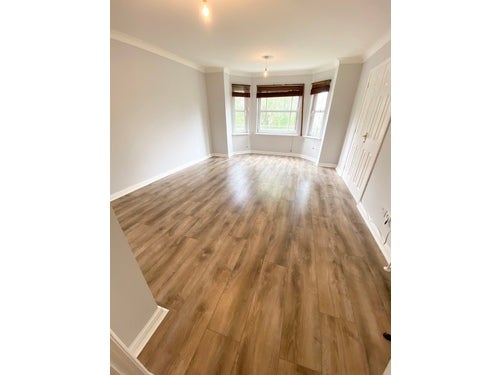 Flat Helmsdale Close in Blantyre
