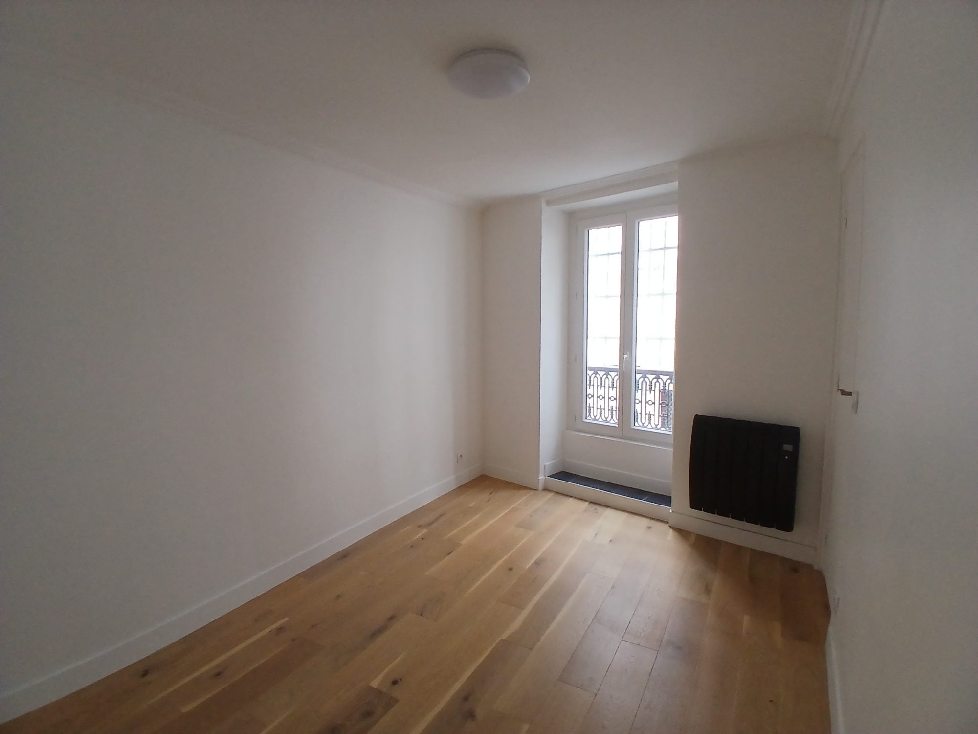 Flat Rue de Saintonge in Paris