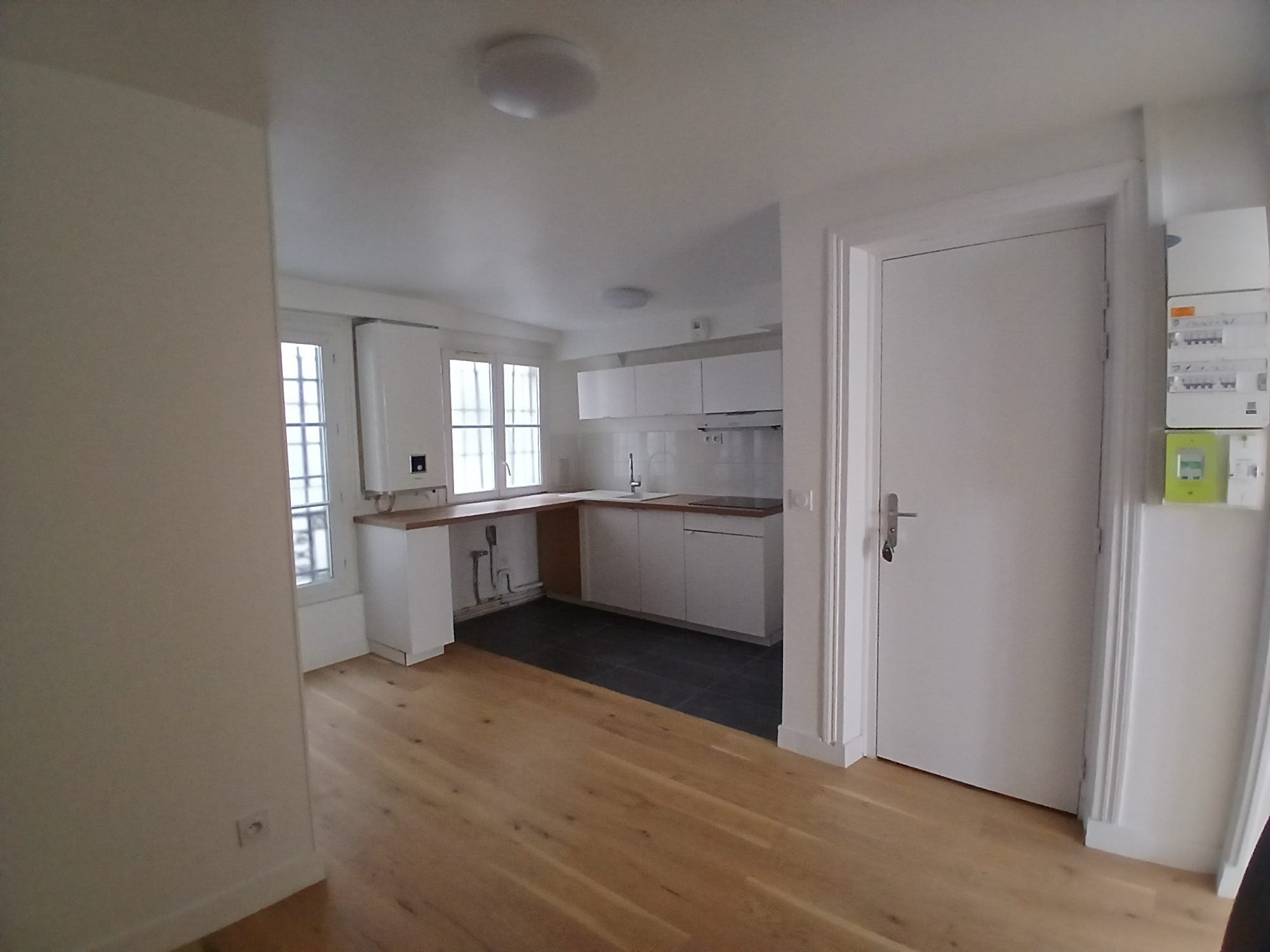 Flat Rue de Saintonge in Paris