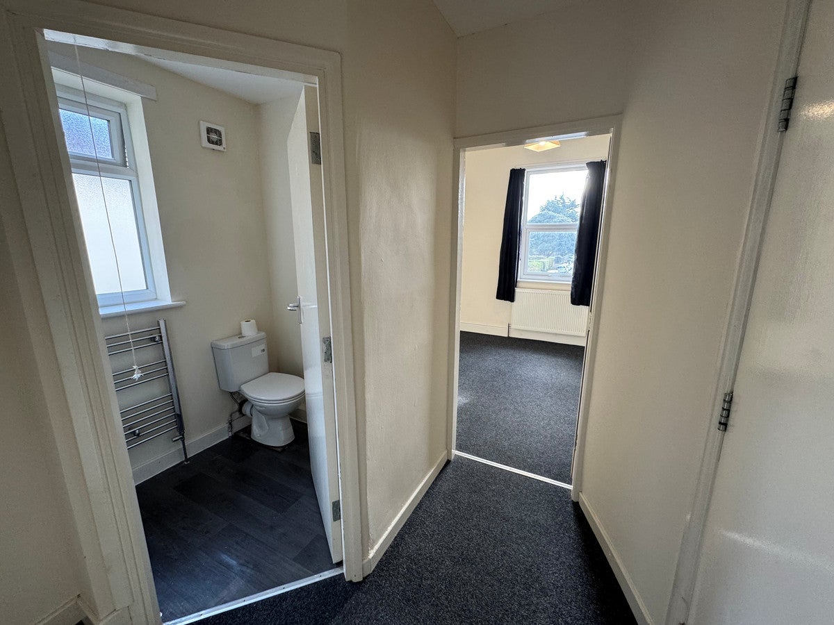 Flat Saint Albans Road in Bristol