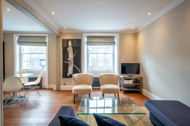 Flat Ebury Street in City of Westminster