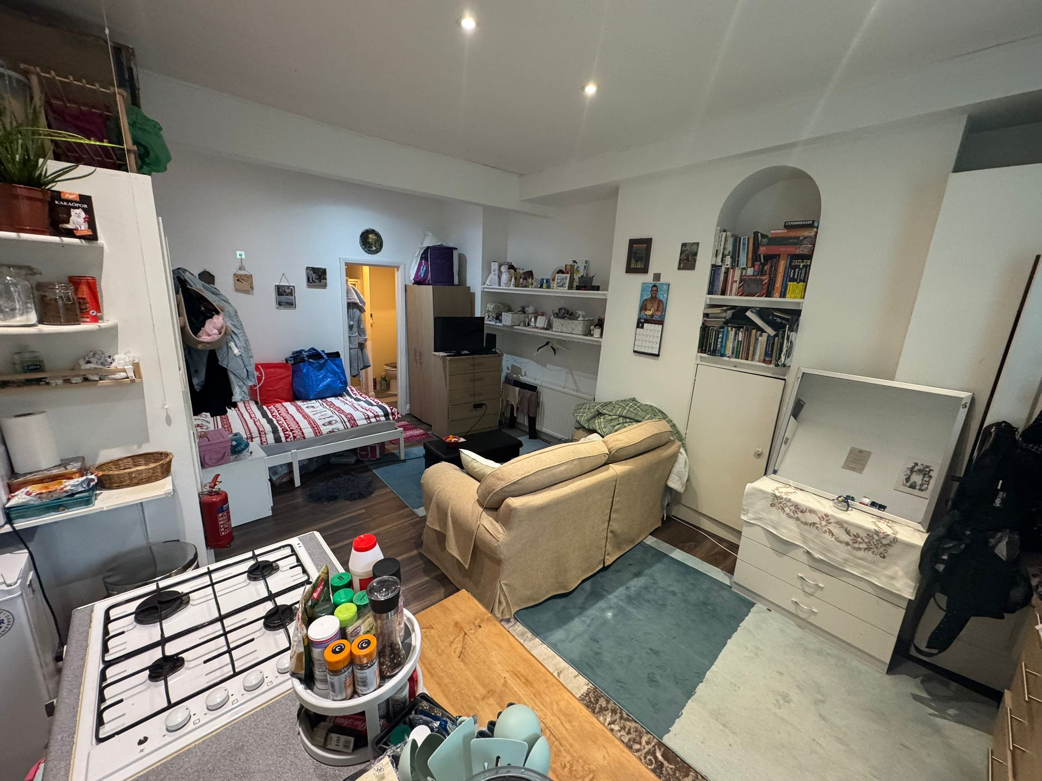 Flat Malden Road in Greater London