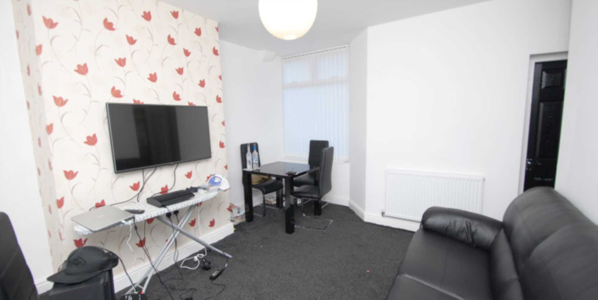 Flat Milnthorpe Street in Salford