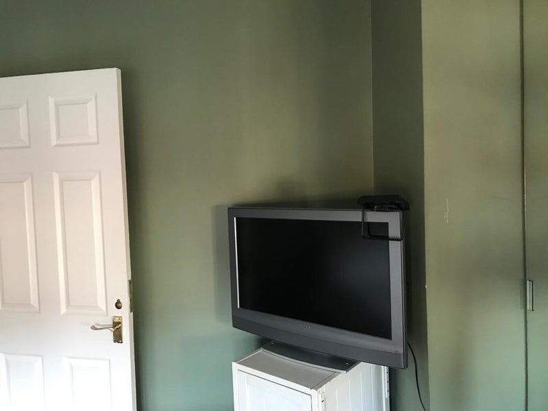 Room Bromley Road in Greater London