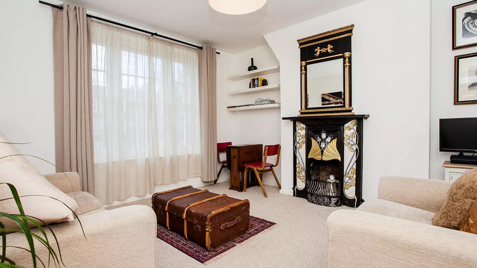 Flat Tyers Street in Greater London