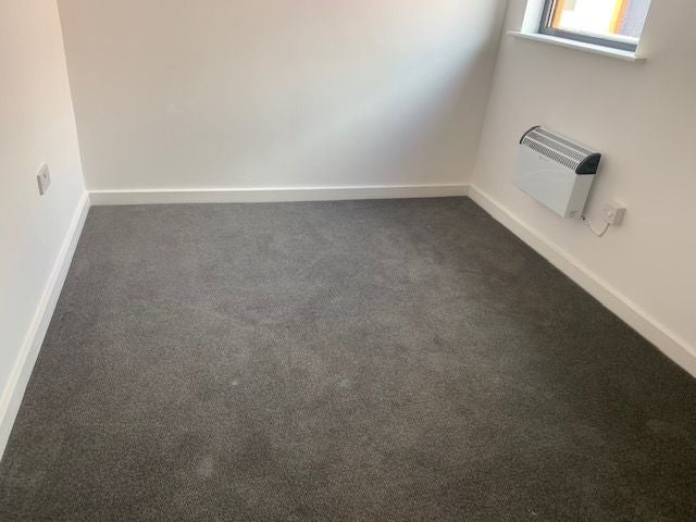 Flat Dallow Road in Luton